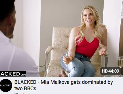 FaphouseにおけるMia Malkovaの人気動画サムネイル画像